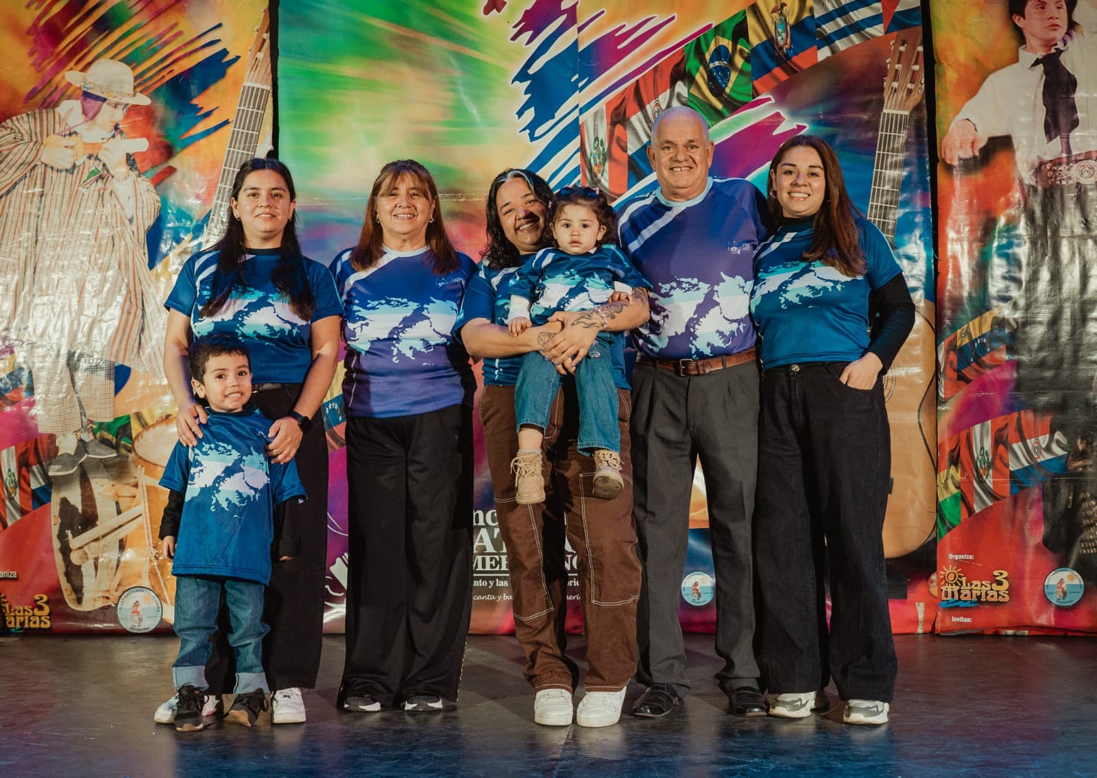 Familias y delegaciones en el Encuentro
